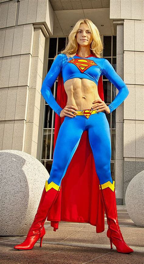 Supergirl Cosplay By Heather Clay Sch Ne Frauen Superheld Weiblich