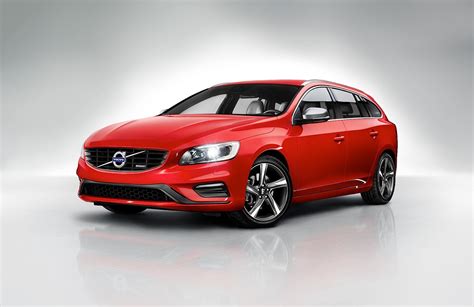 This is evident in the redesigned interior and exterior of the new 60 cars. VOLVO V60 specs & photos - 2014, 2015, 2016, 2017, 2018 ...