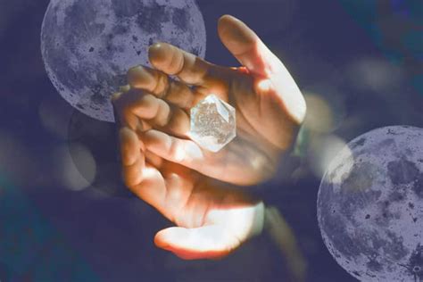 3 Crystal Rituals To Celebrate The Full Moon Mindbodygreen