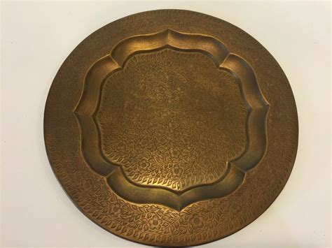 Vintage India Detail Hand Engraved Brass Plate 12 34 Diameter Ebay