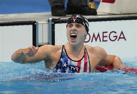 Swimming American Ledecky Wins Womens 1500m Freestyle Gold Reuters