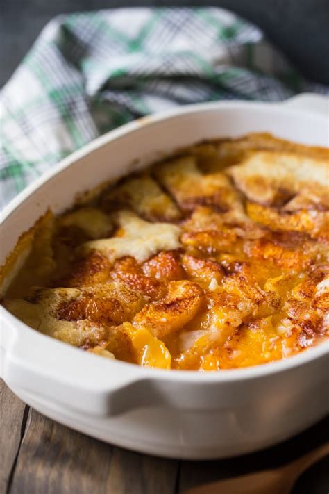 In a small bowl, whisk together the sugar, cornstarch and kosher salt, until no small lumps of cornstarch can be seen. Peach Cobbler Recipe - Baking A Moment