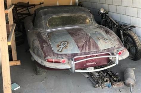 Yet Another Barn Find This Time A Series One Xke Jaguar Barn Finds