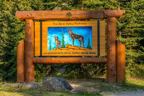 Banff Sign Welcoming Tourist Alberta Canada Stock Photo Image Of