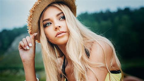 polina grents babe hat outdoors blonde hd wallpaper peakpx