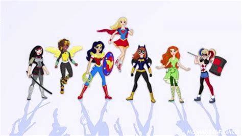 Lisa Yee Talks Teen Superheroes In The Dc Super Hero Girls Books Nerdist