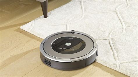 Save 185 On A Refurbished Irobot Roomba 860 Robot Vacuum Pcmag