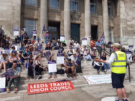 University Of Leeds Staff Strike Over ‘insulting Pay Offer Unison