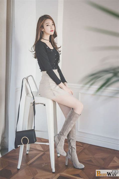 Jung Yoon Gorgeous Fair Skinned Korean Fashion Model 【buzz Girls】 Korean Fashion Korean Model