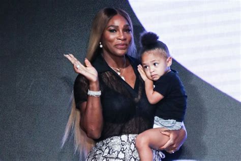 The world class athlete, who shares daughter olympia ohanian with the. Serena Williams and Daughter Olympia Wear Matching Princess Costumes - Footwear News