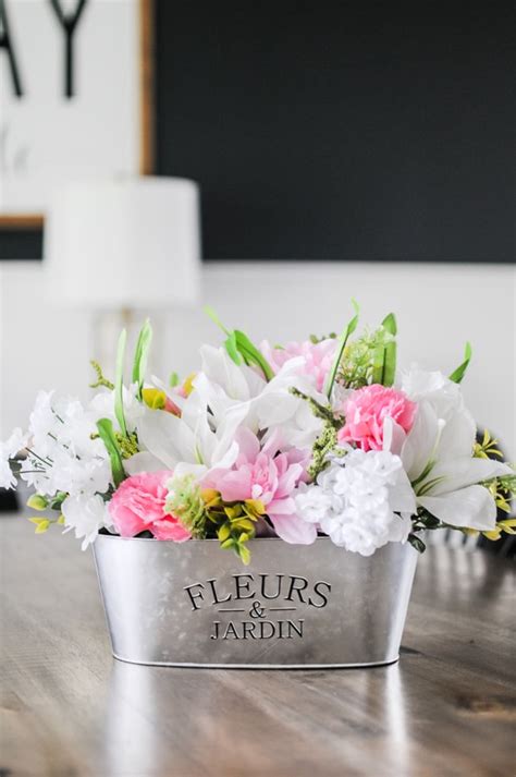 Huge dollar tree flower wall diy. DIY Farmhouse Dollar Tree Floral Arrangement for Spring ...