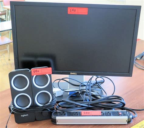 Dell Monitor 2 Logitech Speakers Cords Oahu Auctions
