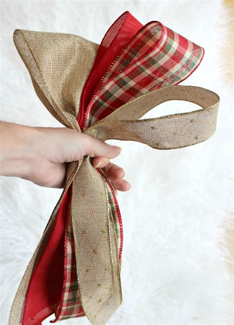 At its most basic, if you can tie the to learn how to make a grosgrain or floral bow from your ribbon, keep reading the article! Easy Christmas Tree Decorating Tips - The Design Twins