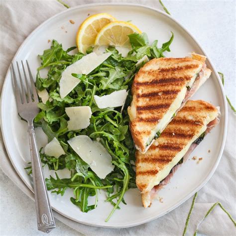 Elevate Your Grilled Cheese With This Savory Mozzarella Basil And