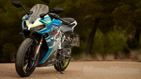 Cf Moto 300sr Prueba Precio Ficha Técnica