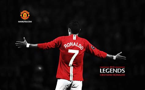 Frappart history, ronaldo reaches 750. CR7 Man Utd Wallpapers - Wallpaper Cave