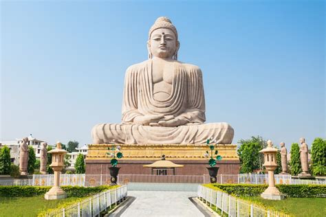 200000 Gather In Bodh Gaya The Birthplace Of Buddhism Balanced