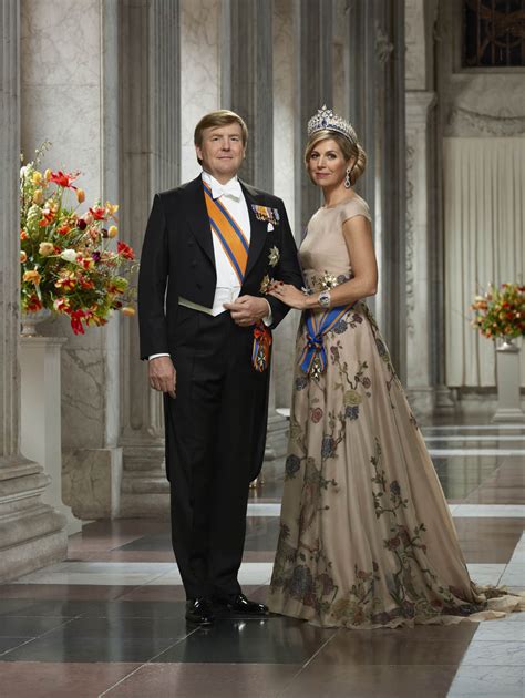 Nieuwe staatsiefotos Koning Willem Alexander en Koningin Máxima en