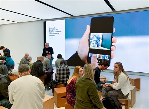 New Maine Mall Apple Store opens; sessions with The Big Draw continue