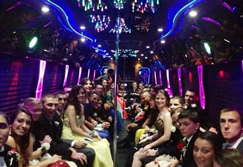 Prom Charter Bus Rental And Transportation Services In Dallas Fort Worth