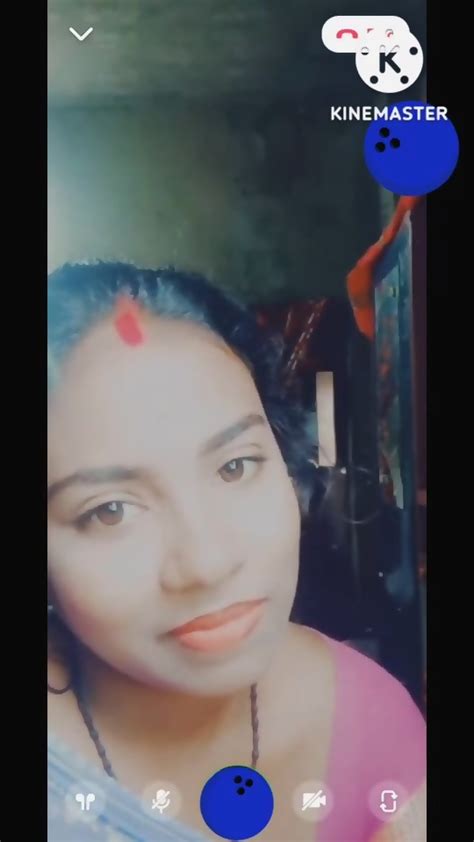 Unsatisfied Bengali Boudi Showing Boobs On Video Call To Her Lover
