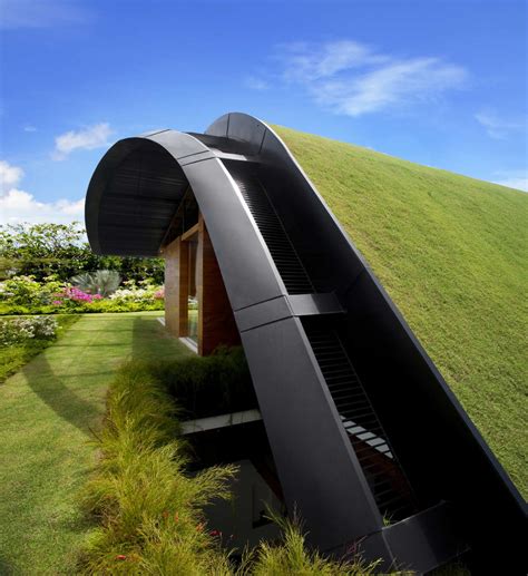Greenery Abundant Sky Garden House By Guz Architects