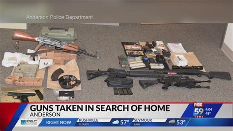 Anderson man arrested by Muncie police after chase, standoff - YouTube