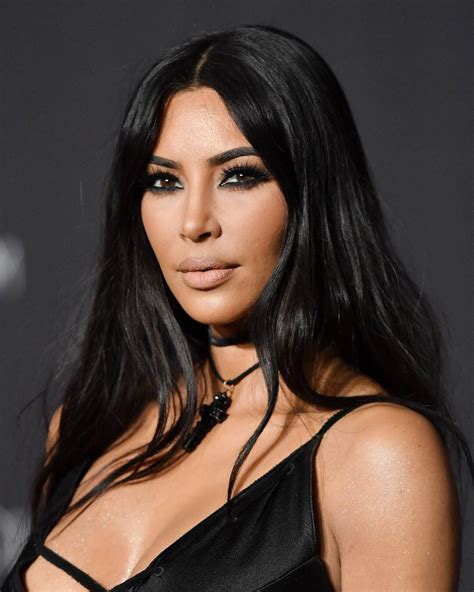 Kimberly kardashian is an american reality television personality, socialite, actress, businesswoman and model. Kim Kardashian's Hairstylist's Tip for Dry Hair Will Cost ...