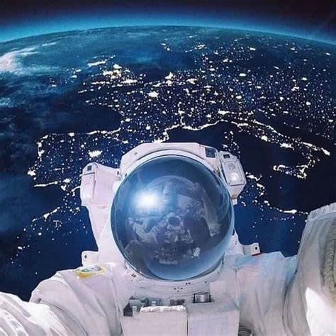 Page officielle de l'astronaute français thomas pesquet, à l'entraînement. selfie ! ThomasPesquet | Terre et espace, Thomas pesquet ...