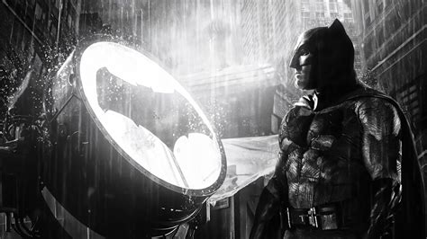 Batman Ben Affleck Alongside Bat Signal Hd Superheroes 4k Wallpapers