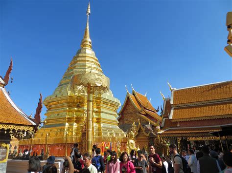 Wat phra that doi suthep the most famous and important temple in chiang mai every visitor must pay a visit. Wat Phra That Doi Suthep (8) - Ridinkulous