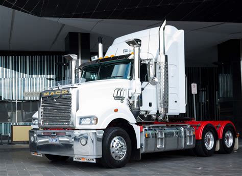 Mack Announces New 60 Inch Sleeper And Safety Package Truck And Bus News
