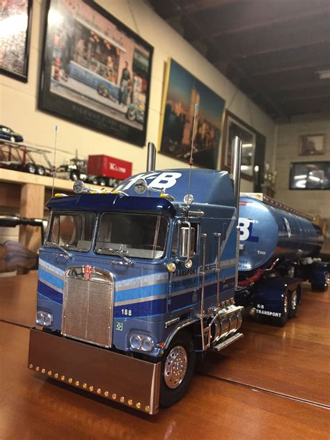 Pin By John Asmar On Custom Semi Truck Exhibits Plastic Model Cars