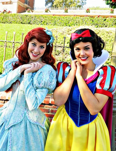 Ariel And Snow White On Flickr Snow White Costume White Costumes