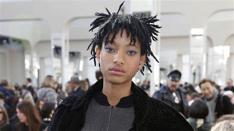 Willow smith was born on october 31, 2000 in los angeles, california, usa as willow camille reign smith. 19-yr-Old Willow Smith is a Home Owner with New Malibu Pad ...