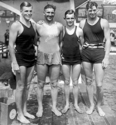 Buster Crabbe Far Left And Johnny Weissmuller Far Right Olympic