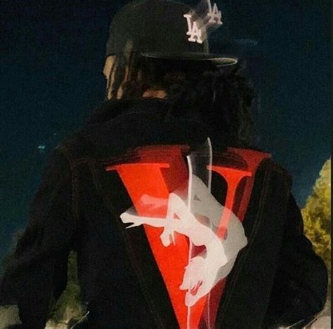 Pin By Ché C🪐 On Vlone Red Aesthetic Grunge Vlone Logo Red Aesthetic