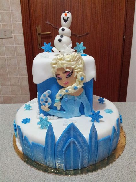 Beauty and the beast wedding cake. Torta Di Frozen | IdeAmica