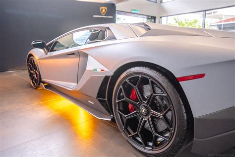 Lamborghini Lp 780 4 Ultimae Is The Final Aventador For Rm6m