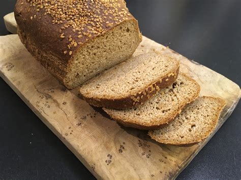 Brot ohne Mehl mit nur einer Zutat Endlich zuckerfrei