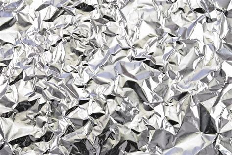 Working out to keep those abs slim doesn’t magically infuse people with wisdom. Get Rid Of Pain Using Simple Aluminum Foil - Healthy Food