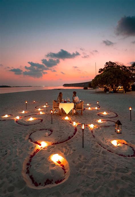 Pin By Ivanka Kostova On ROMANTICA Romantic Date Night Ideas Romantic Beach Romantic Picnics