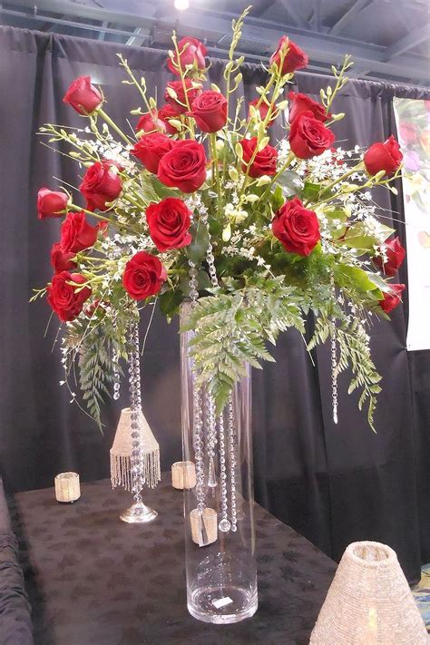 Fantastic Ideas For Red Floral Arrangement 5 Wedding Flower