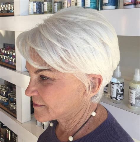 21 Short White Hairstyles For Over 60 Hairstyle Catalog