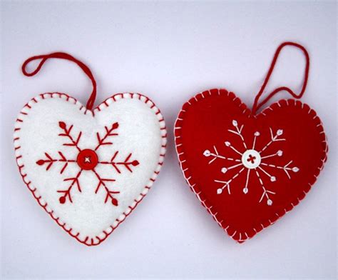 Felt Christmas Ornamenthandmade Scandinavian Heartembroidered