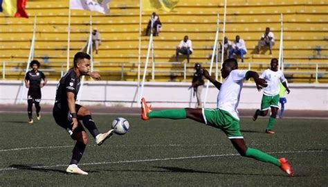 — دوري أبطال إفريقيا وكأس الكونفدرالية (@cafclcc_ar) may 14, 2021. الزمالك يتخطى القطن في الكونفدرالية رغم الخسارة بثنائية