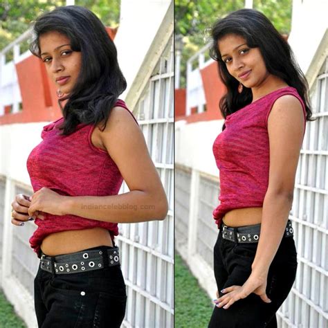 Anushree Sexy Navel N Cleavage Show Hot Movie Stills
