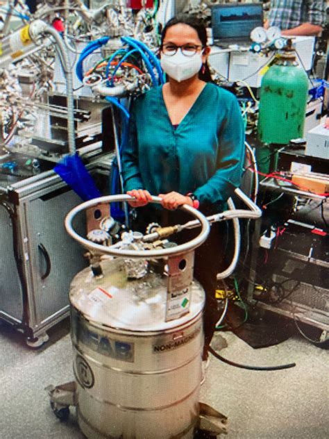 Cryofab Cryogenics Equipment In The Lab