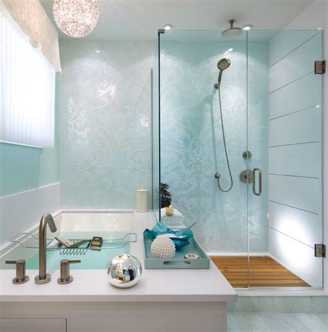 40 idee per un bagno blu e bianco • Piastrelle, pavimenti ...