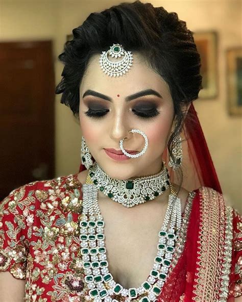 The Most Trendy Smokey Eye Makeup Looks For Brides To Be
